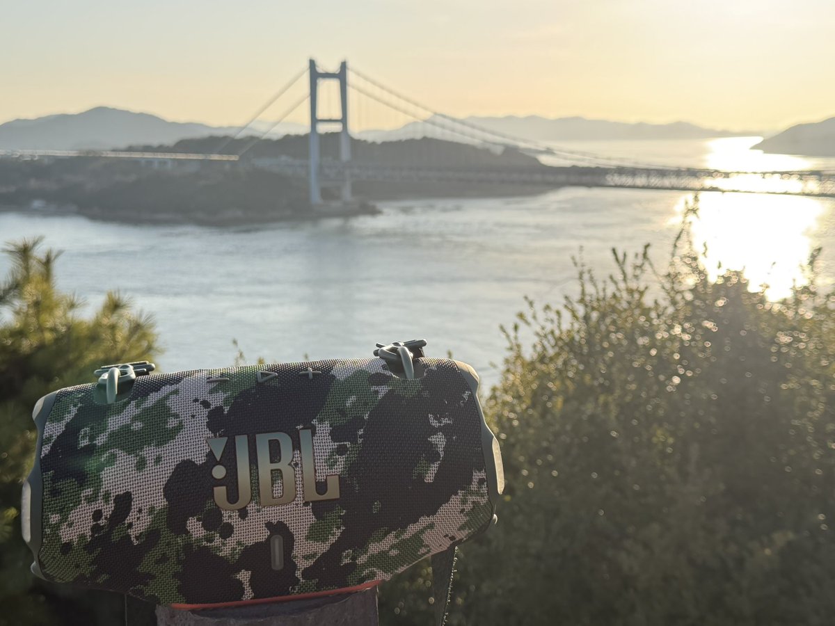 warabi_moti___'s tweet photo. 瀬戸大橋を背景に…

#XTREME4 
#JBL https://t.co/5Kex4ZkQxL