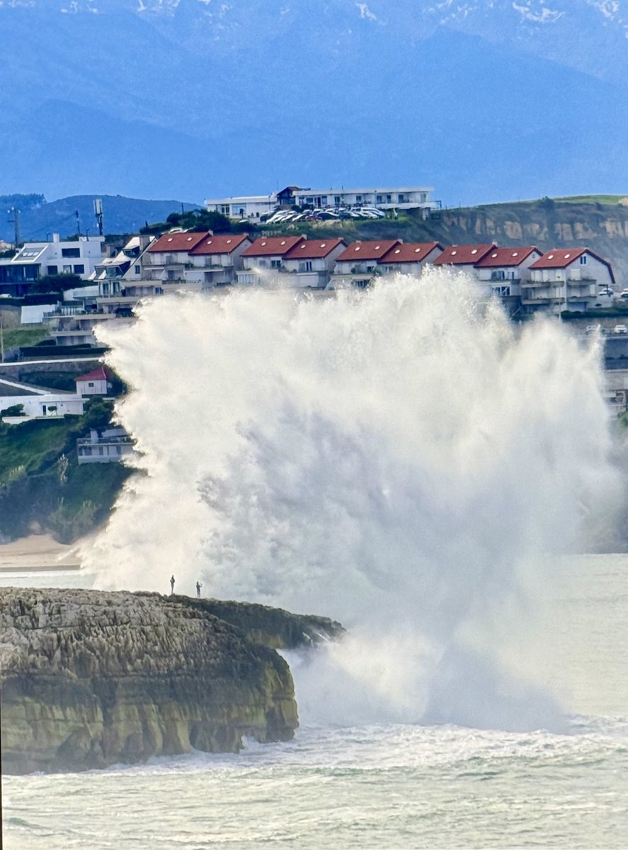 Costa de Cuchía. Cantabria. Todo por un selfie.