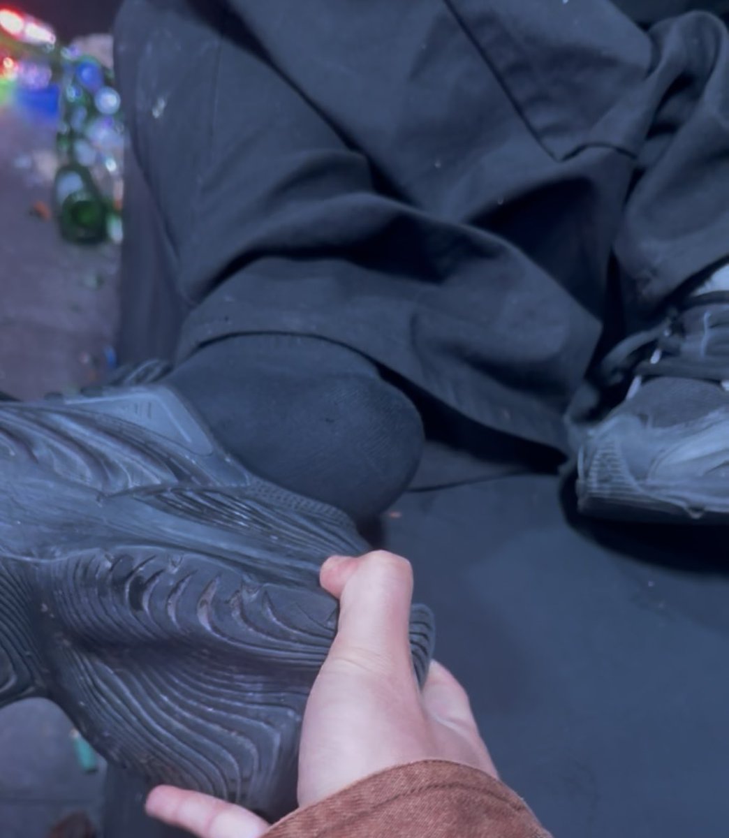 MBPapiyas tweet media