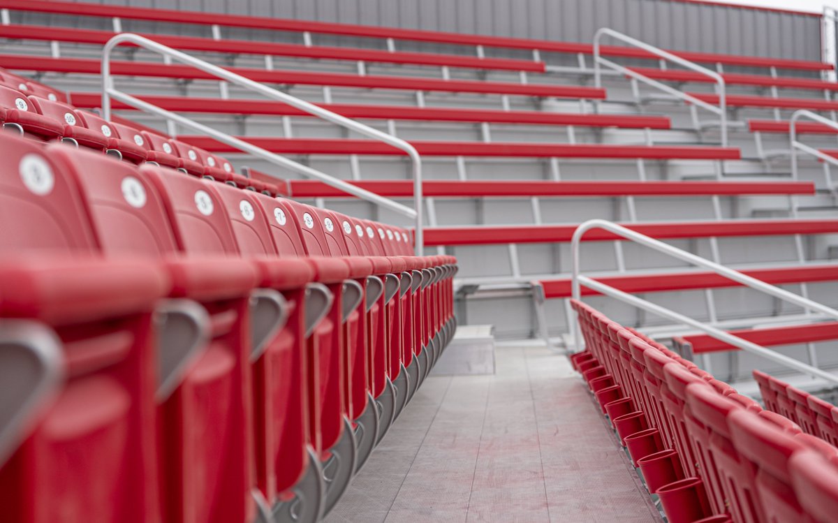 UNM Softball tweet media