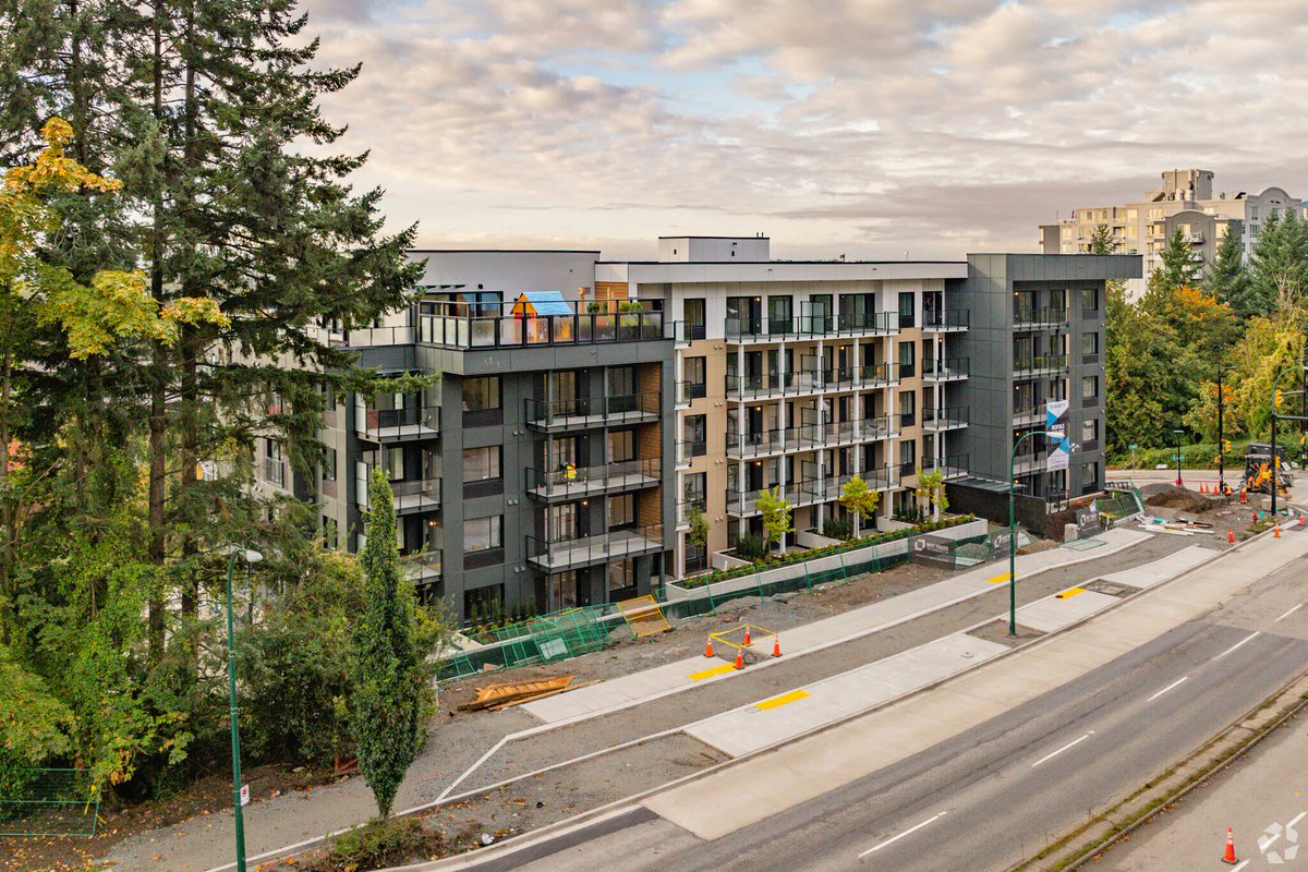 HoneyBadger Charging tweet media