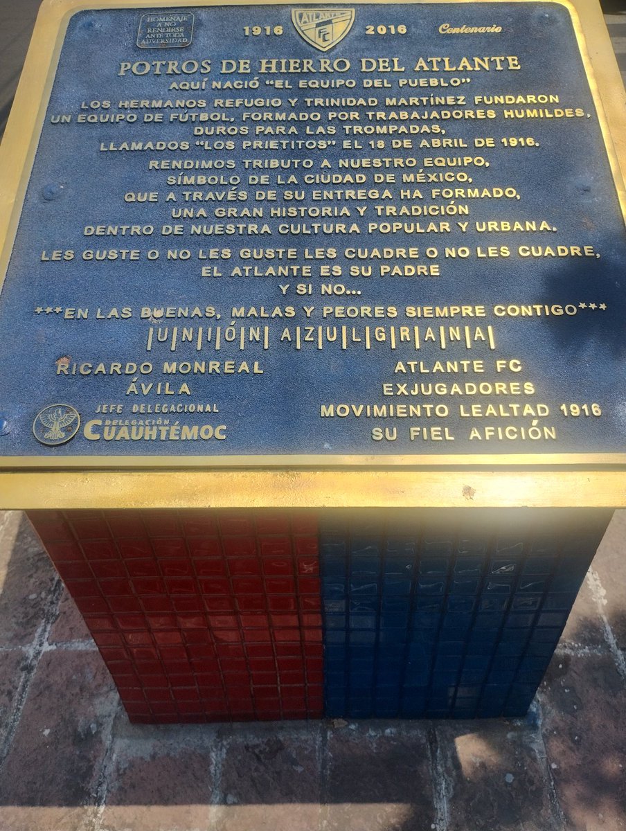 Pasaba por aquí...
Y pasaremos el próximo 18 de abril.
110 años del Equipo del pueblo.
🔵🔴👍🏻
<a href="/Atlante/">Atlante FC 🐎⚽️</a>