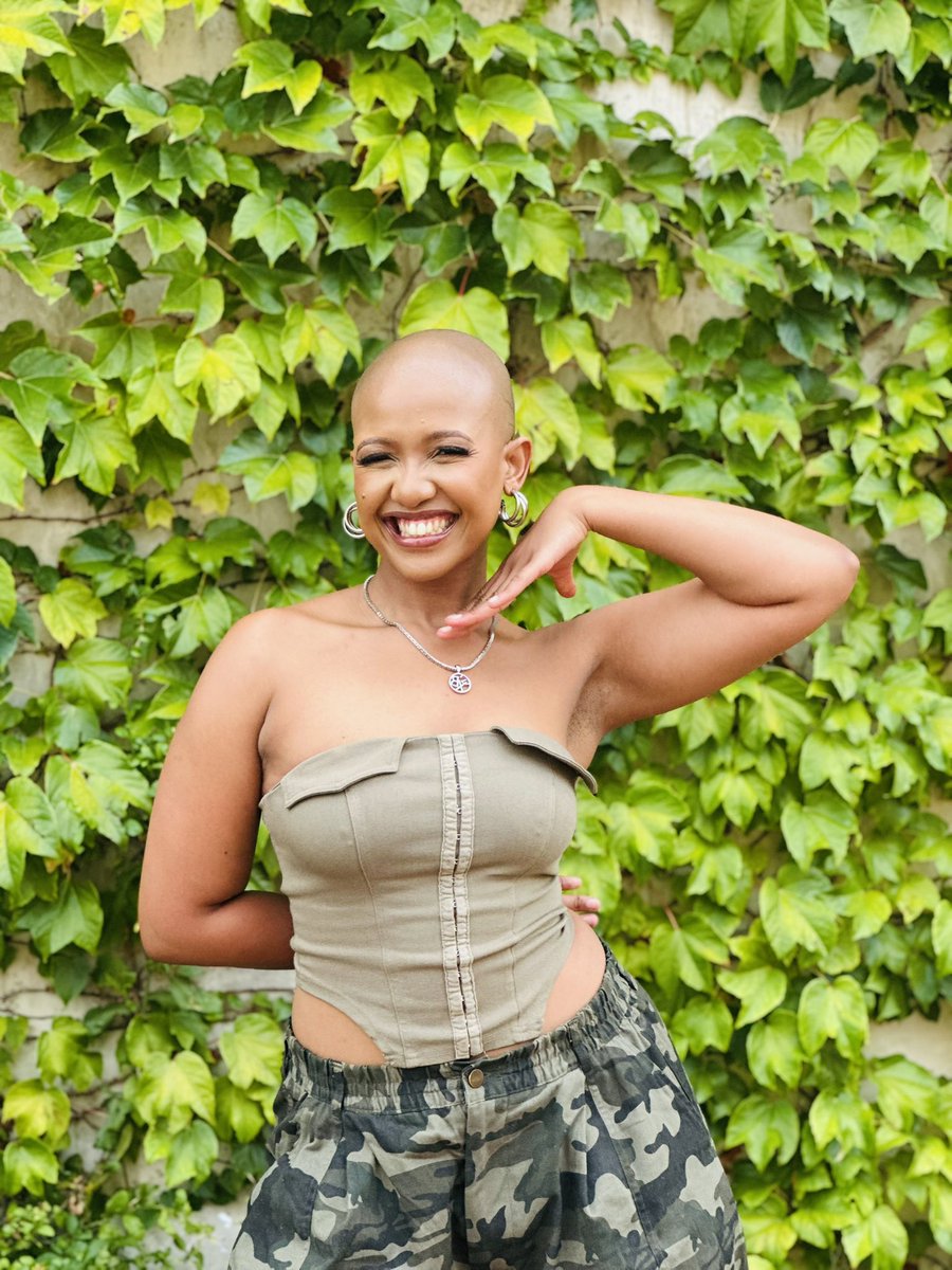 BeuzanaKoki's tweet photo. Forever thankful for the love!🫶🏽💋

#KokiiBeuzana #BBMzanziS6 https://t.co/XaEtNHKEOm