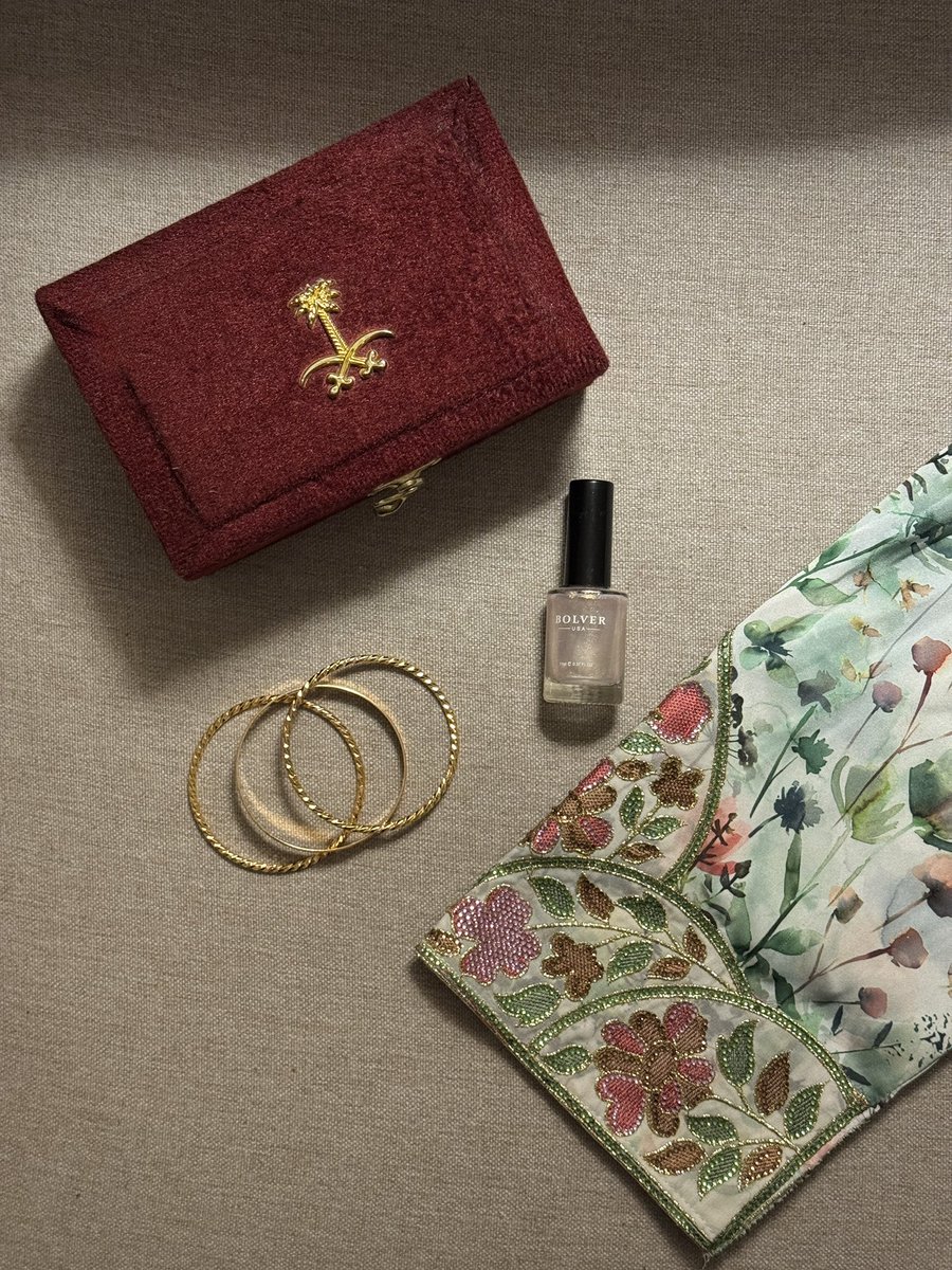 ‏ ‏𝘴𝘩𝘵𝘩𝘢𝘣𝘭𝘰𝘨 tweet media