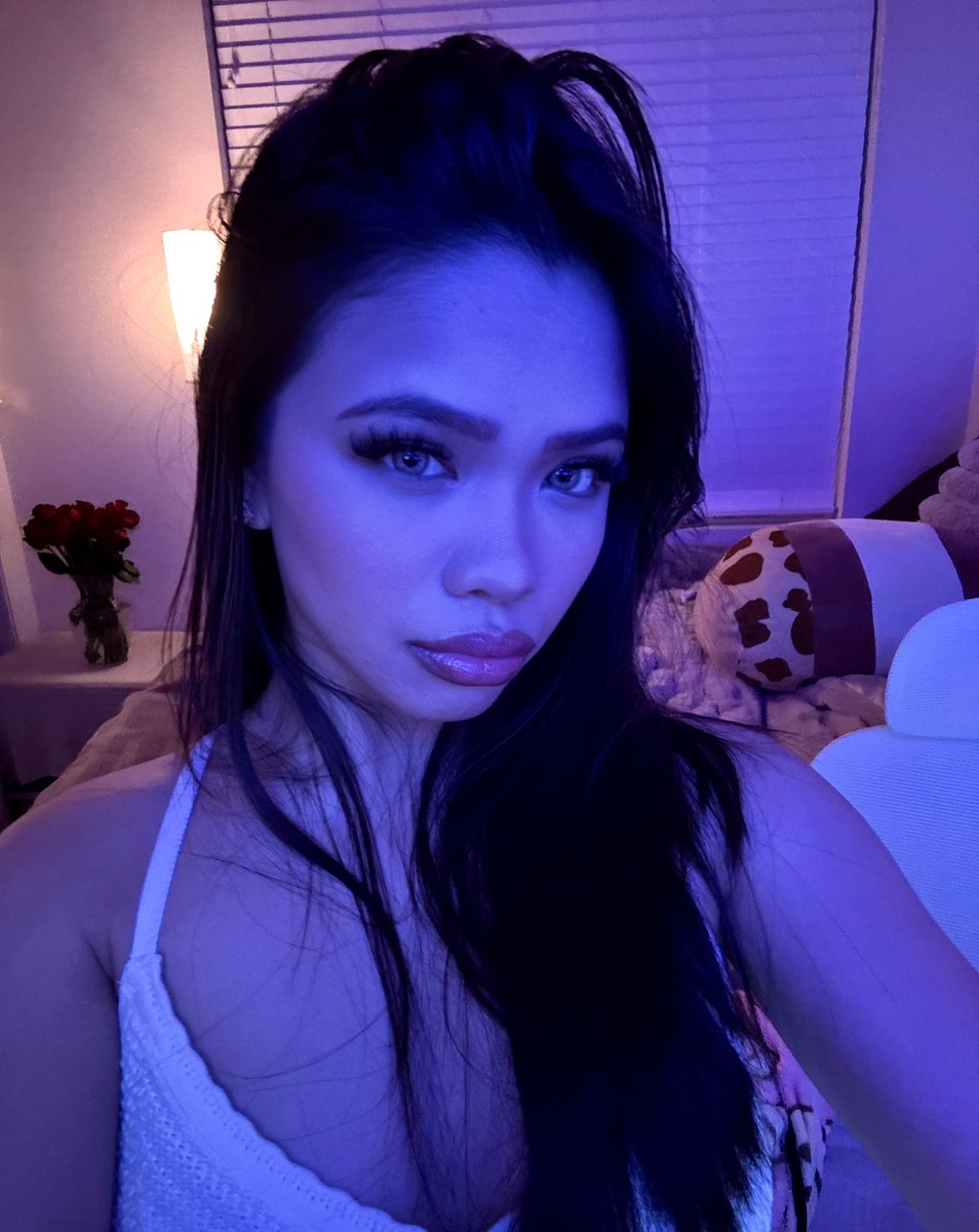 Simoneitl tweet media