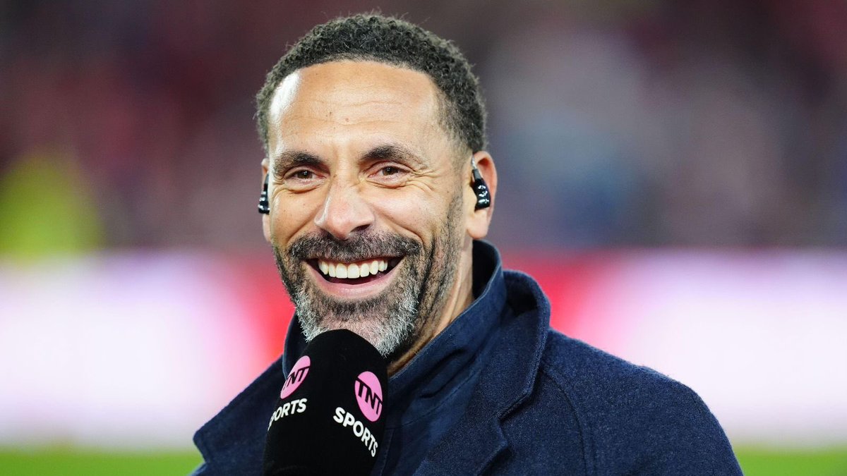 İngiliz yorumcu Rio Ferdinand ;

Fenerbahçe Türkiye liginde nasıl 2. Olduğunu gerçekten anlamadım. Fenerbahçe futbolcuların kendilerini devamlı yere atmalarınıda anlam veremedim. Sanırım Türkiye liginde böyle yapıyorlar. 

#FBvNFFC #FBvNFO