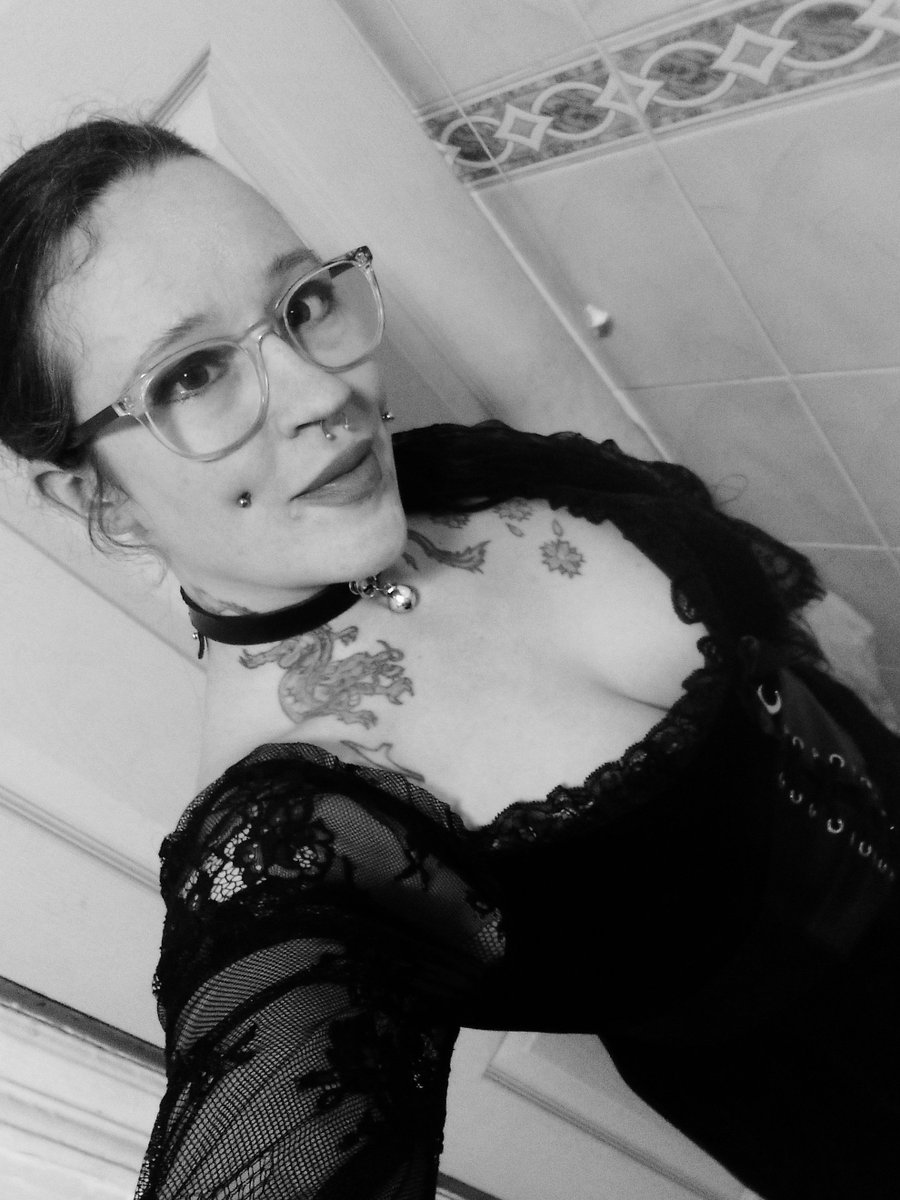 🔞Alix_Rogue🔞 tweet media