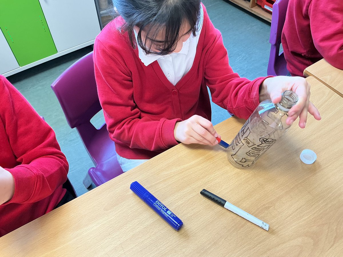 AyresomePrimary's tweet image. Y3LR enjoyed making mazes for their STEM challenge and seeing which was the best magnet to rescue the paperclip.  Fatima was the quickest! 🧲 #stemeducation
@AdAstraTrust 
#Investigate