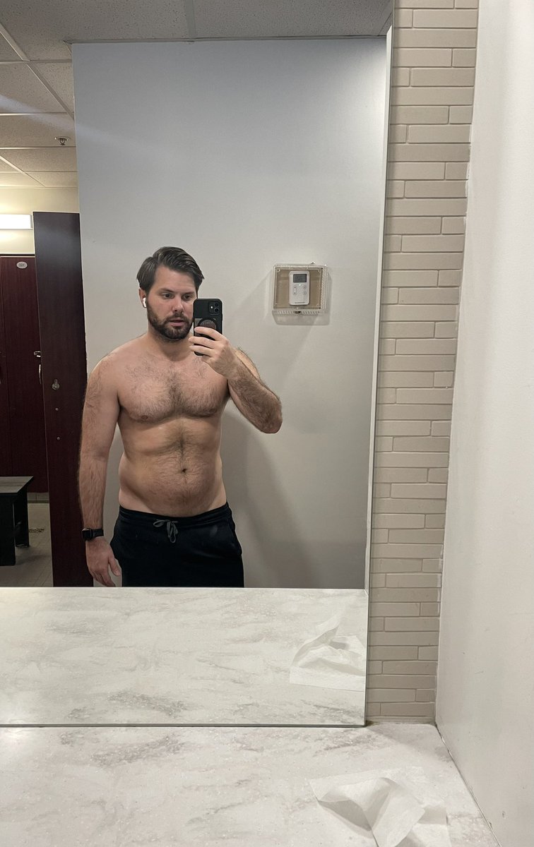 YOWotter tweet media