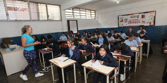 enlaucab's tweet photo. El #SecelUCAB es una investigación #ucabista, específicamente de nuestra Escuela de @educacionucab, que busca ofrecer un diagnóstico del nivel de aprendizaje real de los alumnos de educación media en materias fundamentales del currículo.
Conoce más📲https://t.co/mgxWnkJyci https://t.co/2rmaQyTc3m