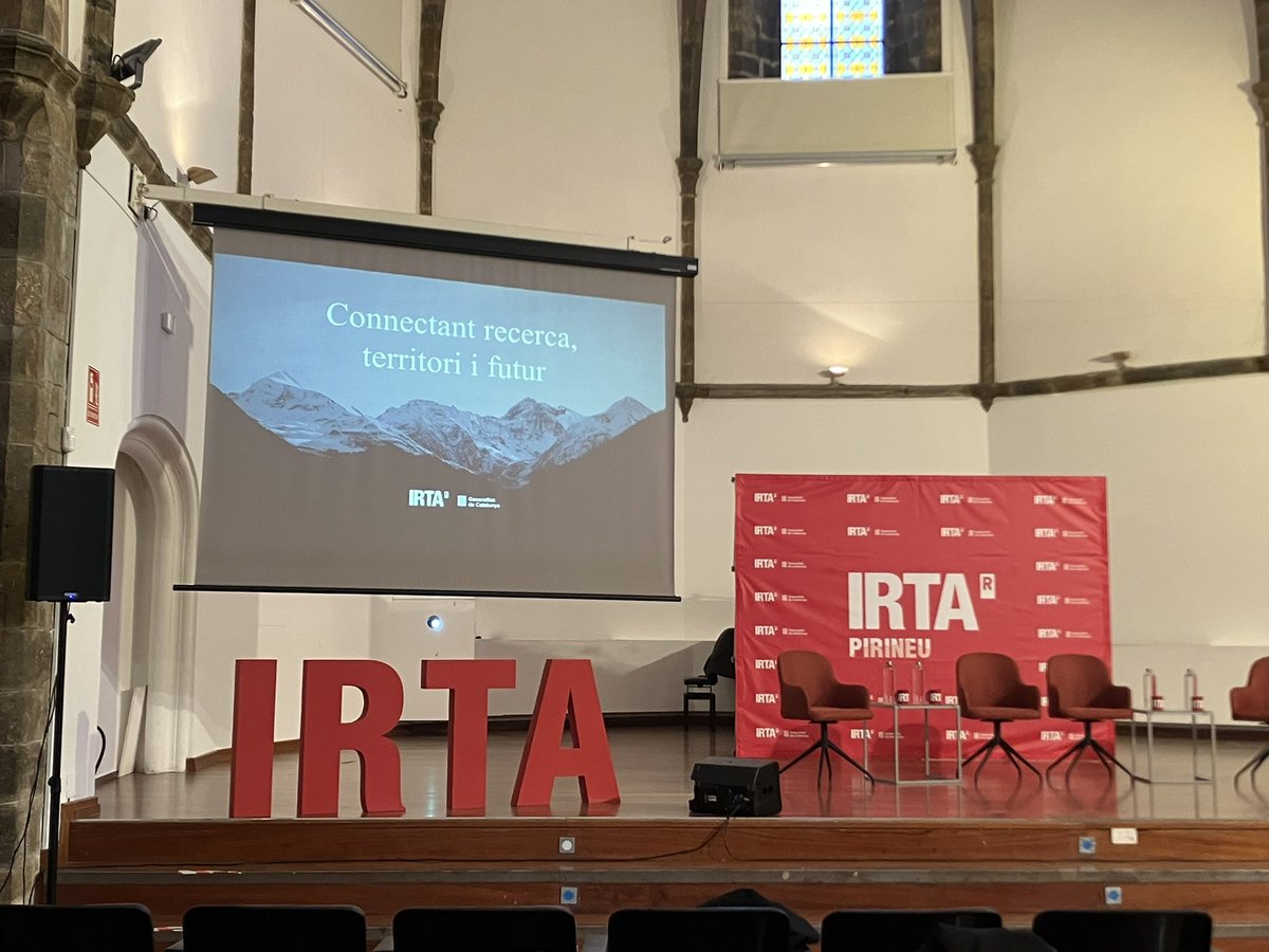 BagaEndavant's tweet photo. 🌱🐮🌲🐗 Avui hem assistit a la presentació del nou centre de @irtapirineu a la Seu d’Urgell, en representació de @Ajuntament_Baga 

✅ @irtapirineu acosta la recerca i la innovació al sector agroalimentari de muntanya per impulsar-lo i acompanyar-lo.

#irtapirineu #irta #pirineu https://t.co/jk9j3fQGCh