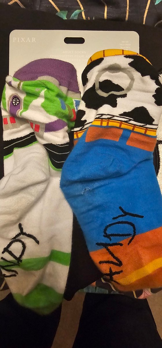 gjl14's tweet photo. Got these epic socks at @WaltDisneyWorld Epcot park on Sunday. Packed them in my case as it was too hot for proper socks. Got home to UK yesterday and decided to wear them for the first time. They didn't even last 8 hours, let alone the day. https://t.co/jplEB9ND8l