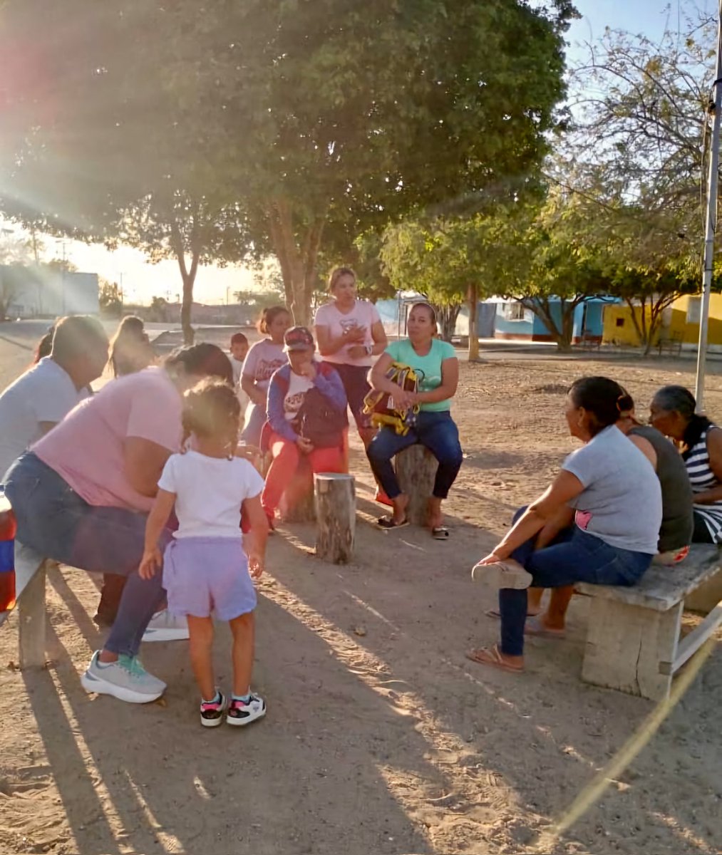 ¡Manos a la obra en Tubores!

​Desde el sector Chacachacare, municipio Tubores, realizamos un conversatorio cargado de compromiso y esperanza. Reafirmamos que la lucha por la libertad se construye desde la base.

¡Seguimos ADelante!🇻🇪