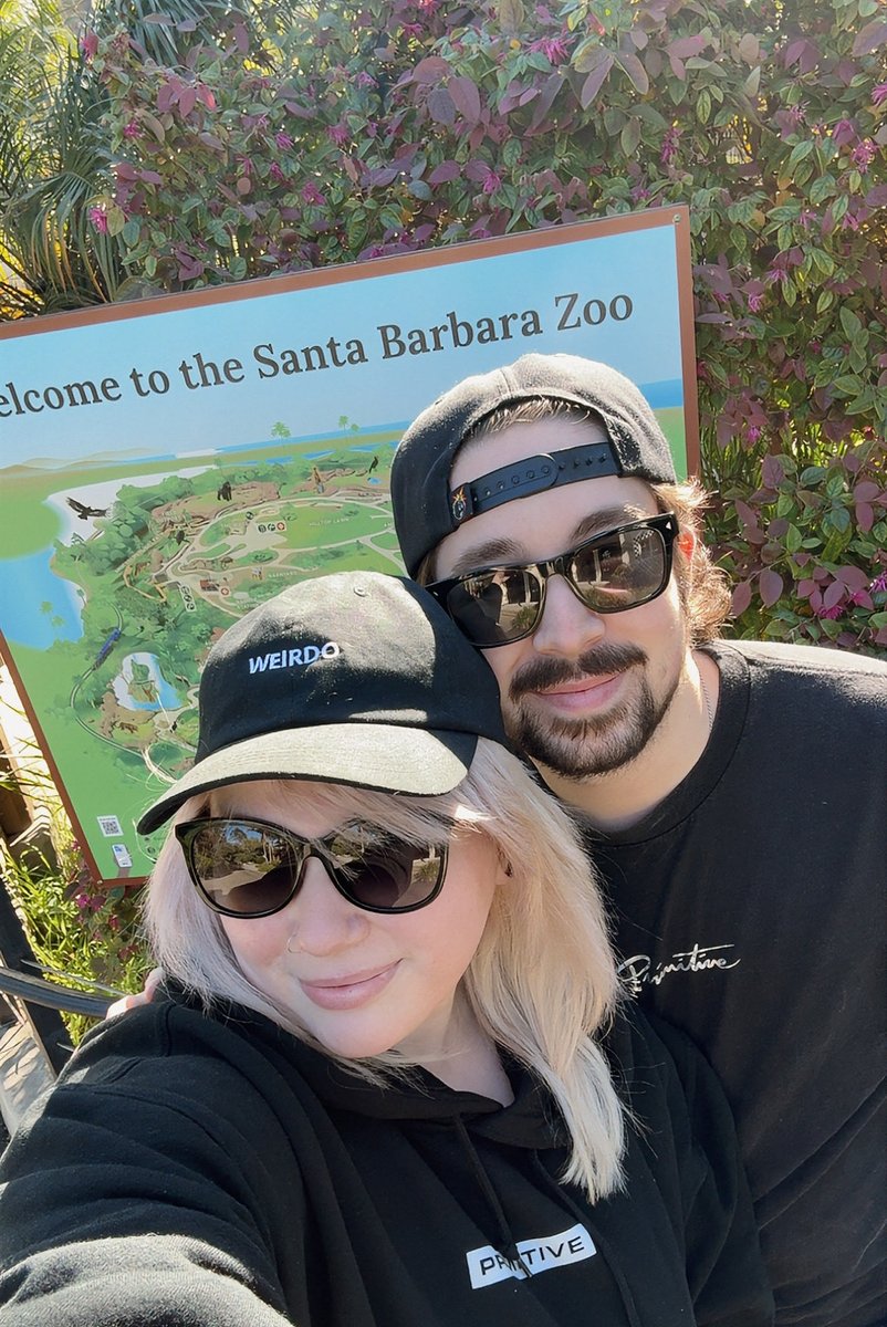 I told <a href="/KirkH_Russell/">KirkHRussell</a> that my New Year’s resolution was to feed a giraffe and he got that shit done. Ladies, if he wanted to, he would.