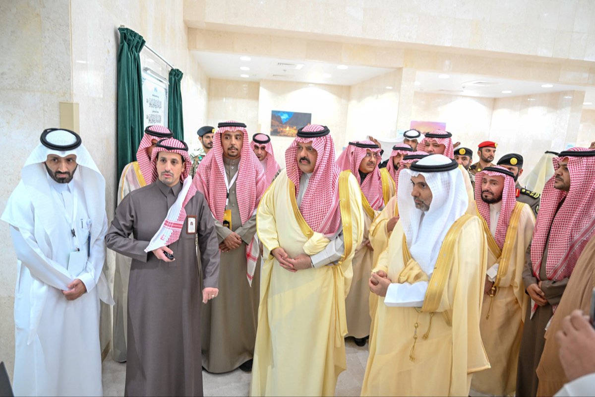 Ralkfund's tweet photo. رعى صاحب السمو الملكي الأمير عبدالعزيز بن سعد بن عبدالعزيز آل سعود، وبحضور معالي وزير الصحة أ.فهد الجلاجل، افتتاح مستشفى حائل العام، وقد تولّى إدارة هذا المشروع ابن العم المهندس/ وليد بن حاكم الحكمي.

نسأل الله له التوفيق والسداد في خدمة دينه ووطنه. https://t.co/SQ8NUF6XDj