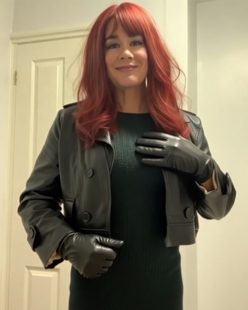 Leather ChloeCD tweet media