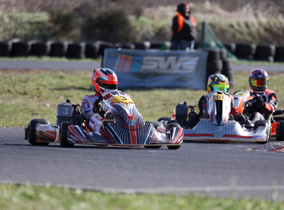 KartingSud's tweet photo. Benoit Motorsport - 4 podiums dont 2 victoires à Ganges
 https://t.co/nBWg6n7yFw 
#karting #kart #ffsakarting https://t.co/0ozSBWPH4u