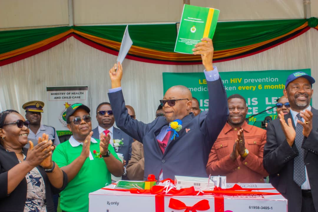 naczim's tweet photo. Zimbabwe rolls out Lenacapavir, the long acting HIV prevention drug.

The Zimbabwe Minister of Health and Child Care Honourable Dr D Mombeshora today officially launched the HIV prevention long acting drug Lenacapavir in Epworth District of Harare. 

Sights from Epworth https://t.co/yd9lioFbOV