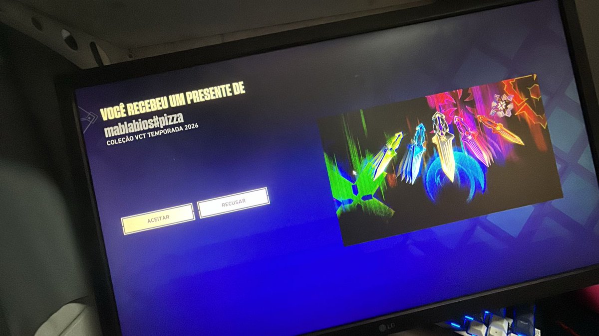 ᅟᅟtri tweet media