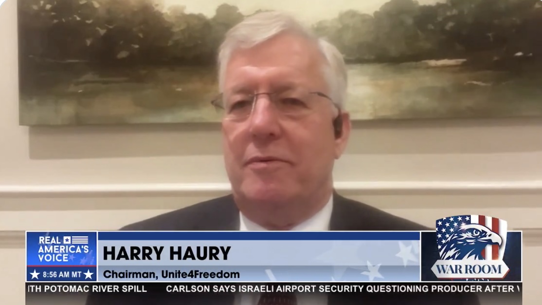 Rasmussen_Poll's tweet image. 🚨 "The voter rolls pretty much in 2020 everywhere in the country were broken. Somewhere along the way they (The States) decided the (Federal) Help America Vote Act and the requirement under (Federal) law, the REQUIREMENT UNDER (FEDERAL) LAW, to keep accurate voter rolls was