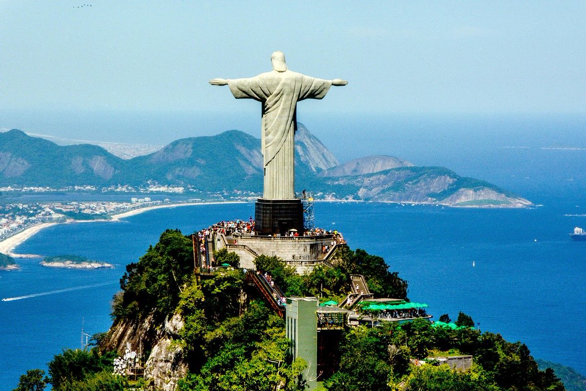 Bitcoin_Teddy's tweet photo. 🇧🇷 Brazil Congress officially introduces strategic reserve bill to buy over 1,000,000 Bitcoin

Here we go 🚀 https://t.co/KV8DdEjTZp