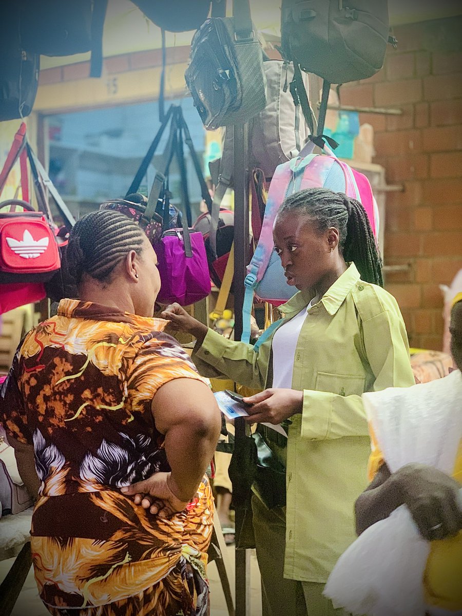 DL4AllNigerSt's tweet photo. 📍
Today we found fulfillment again as we sensitize traders ati Kure Market, Minna, sharing insightful digital knowledge with them on how to maximize sales and build relationships with customers using their digital devices.

#DL4allminna #DL4ALL #Mindthe_GapNg #AgainstAllOdds https://t.co/I6qDFA0Ykd