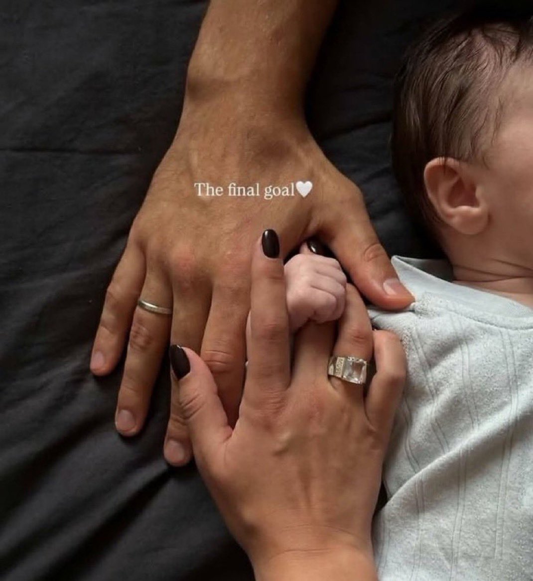 Diorgirlx's tweet image. the final goal.