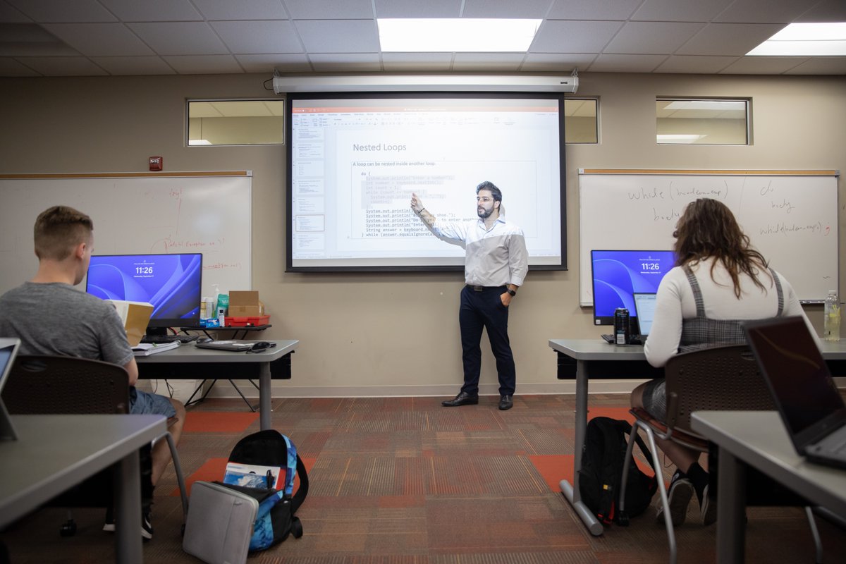 Good news: in the latest from <a href="/insidehighered/">Inside Higher Ed</a>, starting salaries are on the rise across almost all majors. 

Better news: computer science grads can expect the highest rise in starting salary, an average of 6.9% increase over last year!

📰--> tinyurl.com/mswtknfa