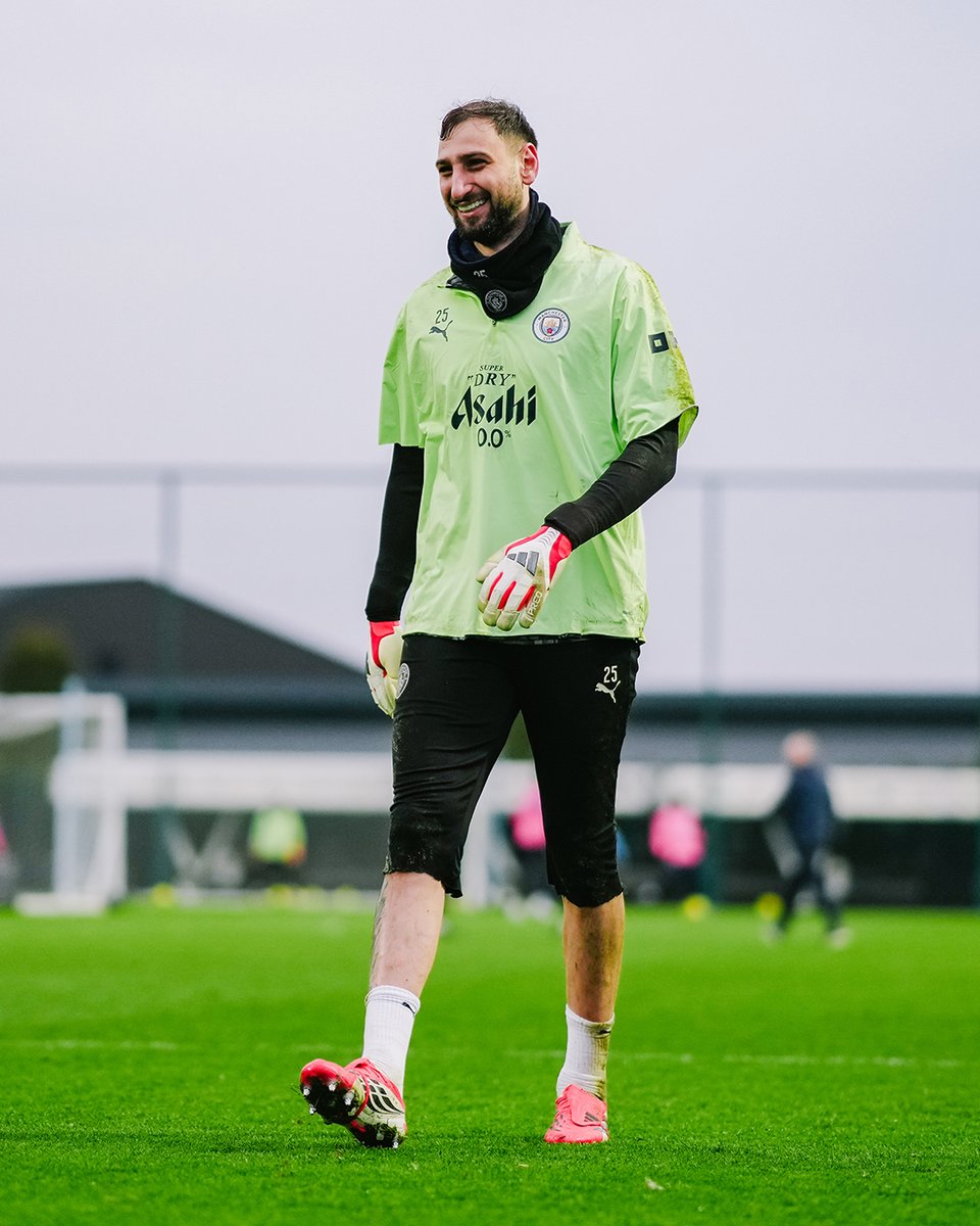 Manchester City tweet media