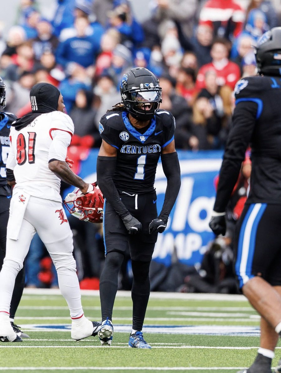 ANGELO SMITH🃏 tweet media