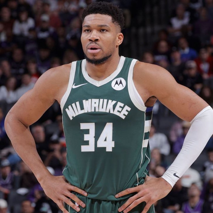 will2whitson's tweet photo. Darius Acuff x Giannis Antetokounmpo 👀 https://t.co/TxDWVd281A