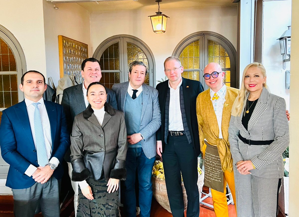 gylforum's tweet photo. 🇩🇪🇪🇸Gracias a la Embajada de Alemania en España por reunir a una delegación del Global Youth Leadership Forum para hablar sobre “¿Construcción o destrucción? Retos, oportunidades y perspectivas para el año 2026” #GYLFORUM
—
🇩🇪🇪🇸Thanks to the German Embassy in Spain for bringing together a delegation from the Global Youth Leadership Forum to talk about “Construction or destruction? Challenges, opportunities and prospects for the year 2026” #GYLFORUM