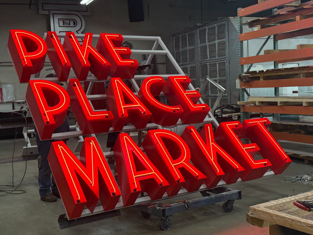 Danielle tweet media