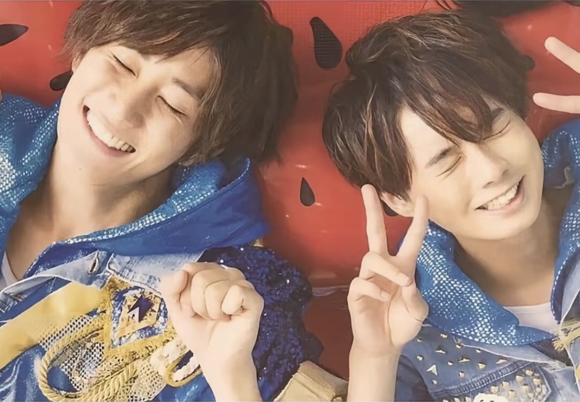 nikopptyan's tweet photo. はしみずー💙💙💙💙💙❤❤❤❤❤😭😭😭😭😭ずっと愛してるからねー😭🫵🏻🌟キミたちはずっと''いちばんいいコンビ''だからね‼️‼️‼️‼️☝🏻️🌟シンメトリーなんだからね❣️何があっても風化させないよ‼️宝物だよ‼️大事大事だよ‼️🛼✨ #はしみず  #HiHiJets https://t.co/kga9FKxEu4