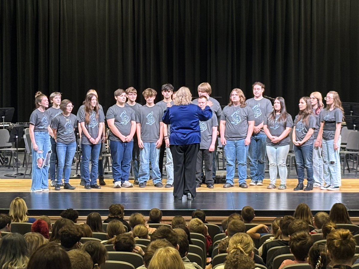 Mightyfalconband tweet media