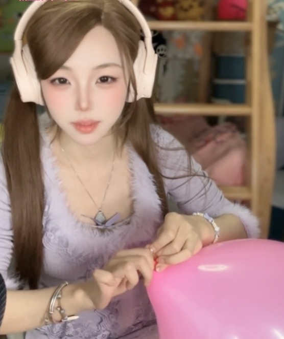 【風太郎】風船フェチ業界のアラフォー"じぇんとるまん"でございます【風船屋（フェチ）のたわごと】 tweet media