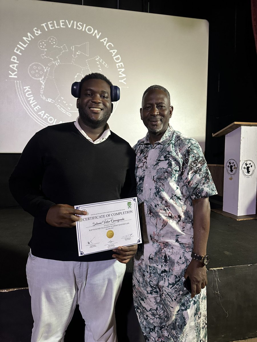 _bigbang20's tweet photo. Capped off 2025 by graduating from Kunle Afolayan’s Film School!🥹🎉🎊
#graduate #filmschool #certified #actor #viral https://t.co/9MM7afbNRF