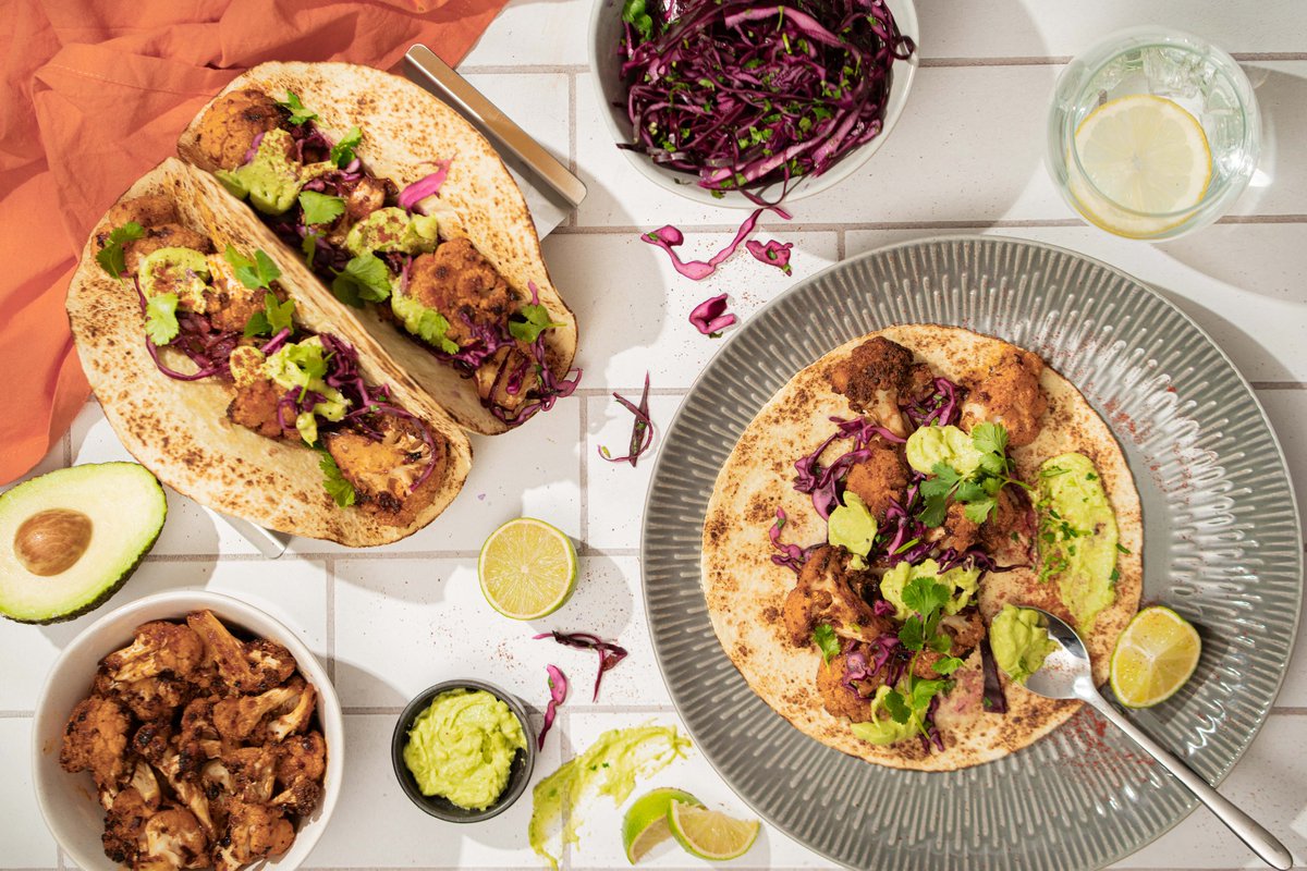 TH Clements tweet media