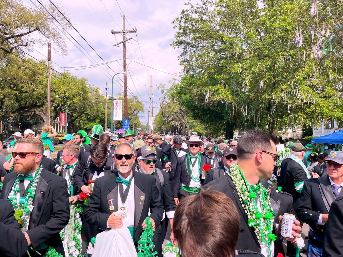 DavidMora's tweet photo. Post-Mardi Gras blues? Never in NOLA! 🍀🍻🇮🇪
The 2026 @IrishChanParade will be here before y'all know it! Can’t wait to see everybody on our traditional route on Saturday, March 14th. Sláinte!
#IrishChannelParade #NewOrleans https://t.co/hY8rw10IYq