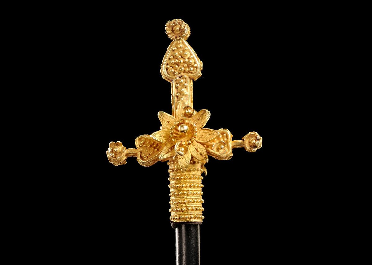 Amammerɛmma tweet media