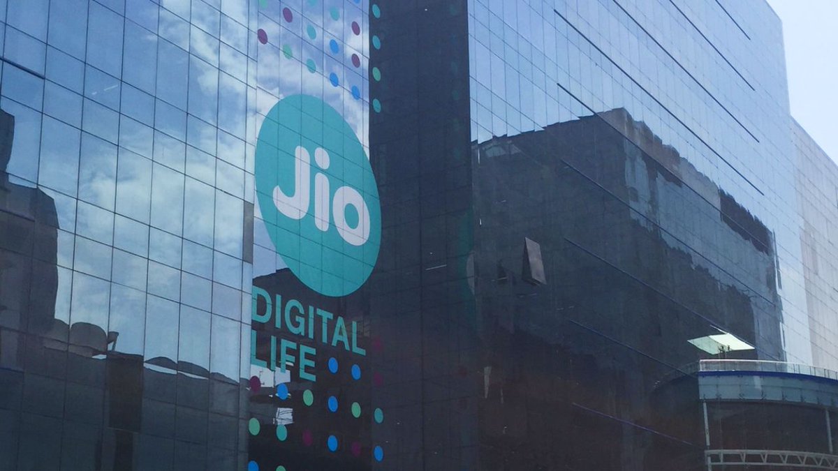 Total Telecom tweet media