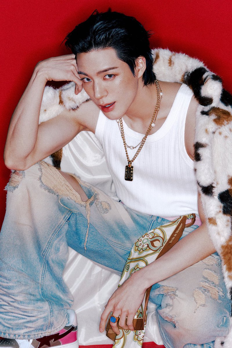 Karinna's tweet image. Tebar peosna banget deh logan? 

Tag @jenno