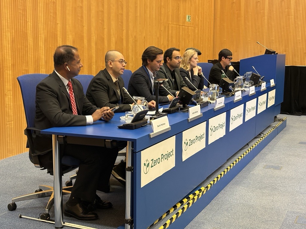 AccessBoard's tweet photo. The Access Board's Executive Director Sachin Pavithran moderated a panel on hardware and smartphones designed for blind & low-vision users at #ZeroCon26. The session featured discussions on how emerging technologies are transforming smartphones & wearables into assistive devices. https://t.co/eKmSu3abEL