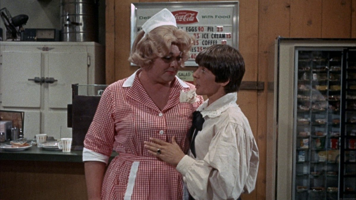 Pics of Davy in Head that I enjoy 🧵