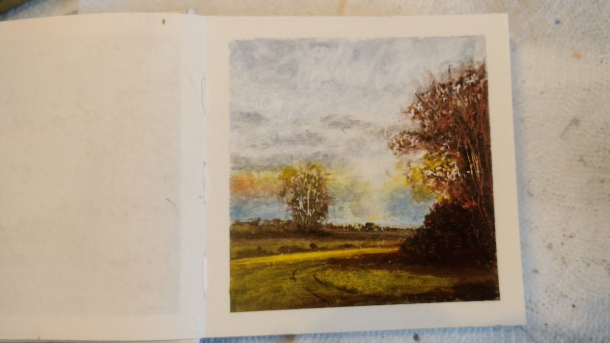 Slaterart's tweet photo. Sketchbook studies
2 x charcoal sketches followed by 2 x oil pastels of the same compositions

#art #sketchbook #drawing #charcoal #oilpastels https://t.co/ODzSNfmeWL
