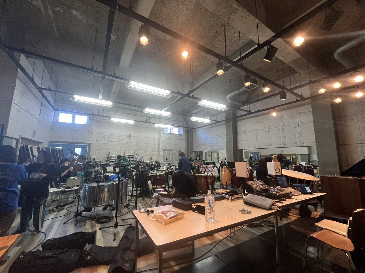 ラセーニャスレコーディング合宿1日目終了！めちゃくちゃ良いの録れてます！お楽しみに！
明日も頑張るぞー！