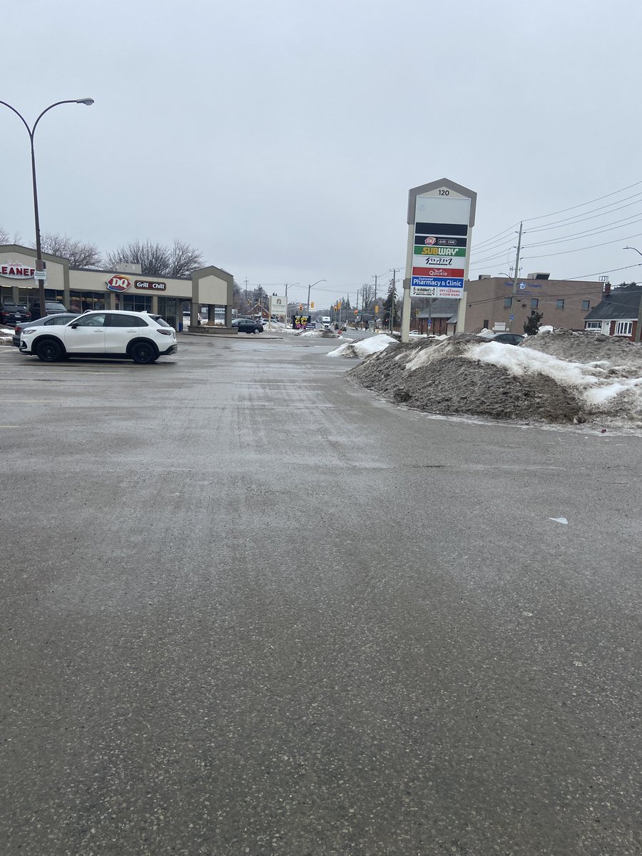 LOVEVISTAA's tweet image. so easy to be depressed in canada because it looks like this half the year