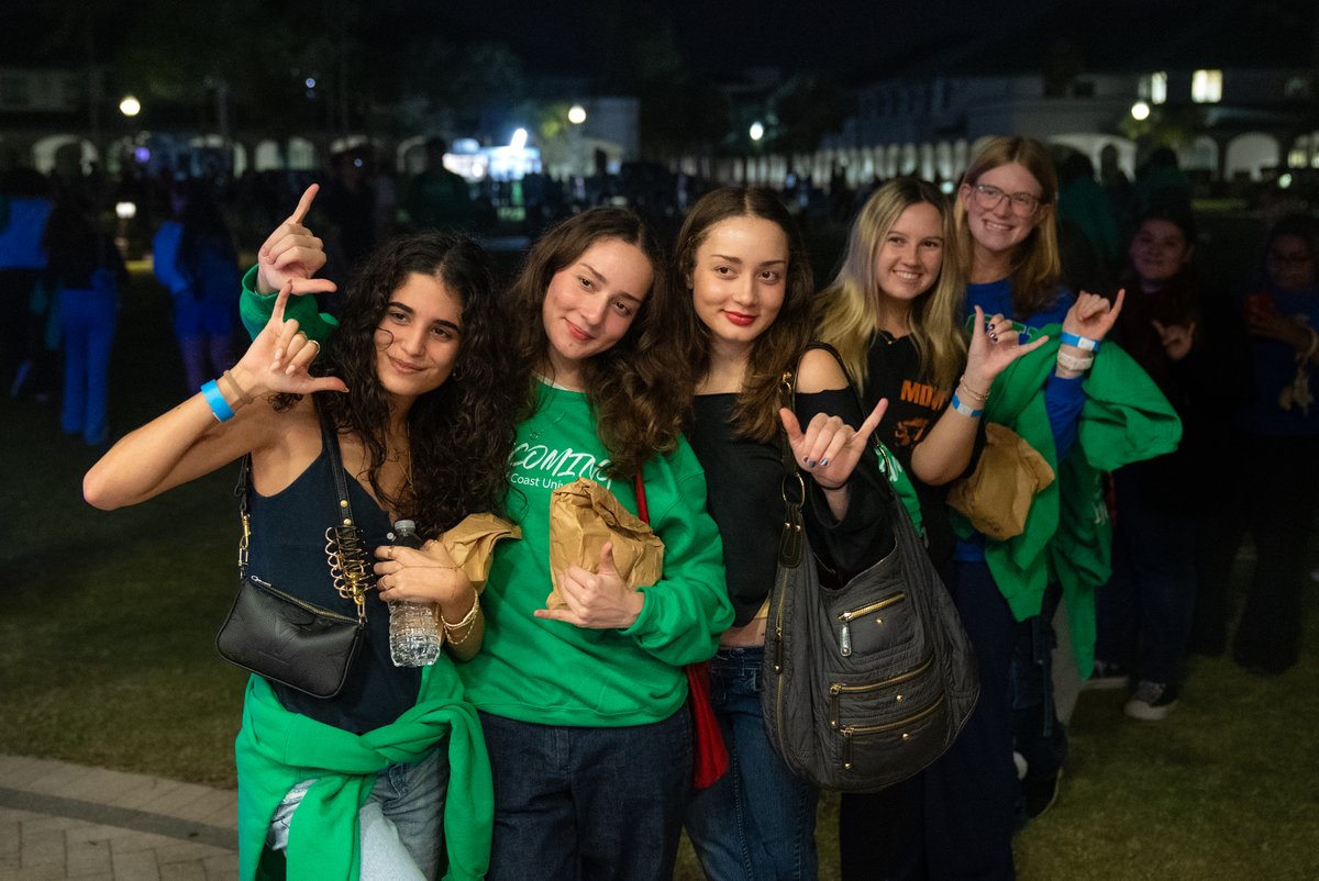 Florida Gulf Coast University tweet media