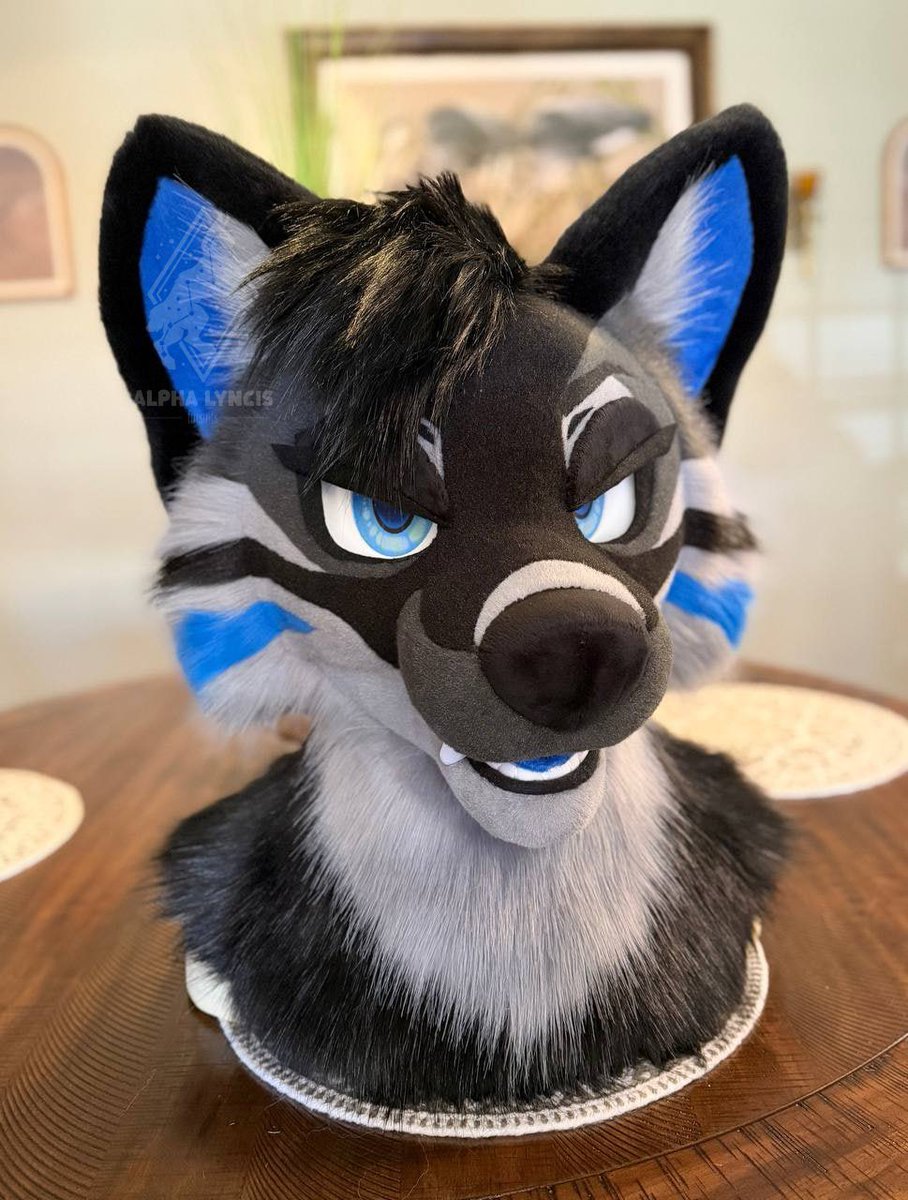 🌜Alpha Lyncis Fursuits🌛 tweet media