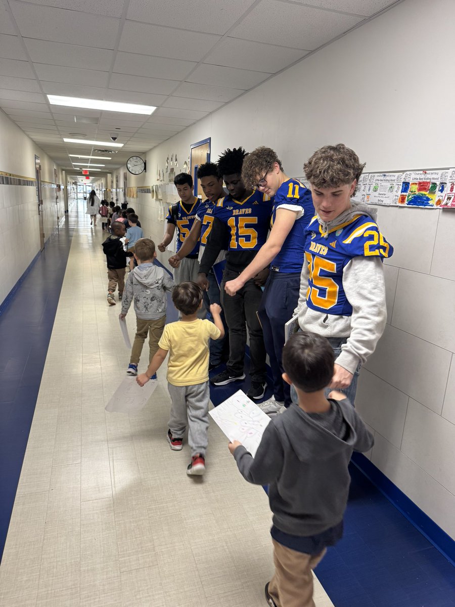 Adam Arteaga tweet media